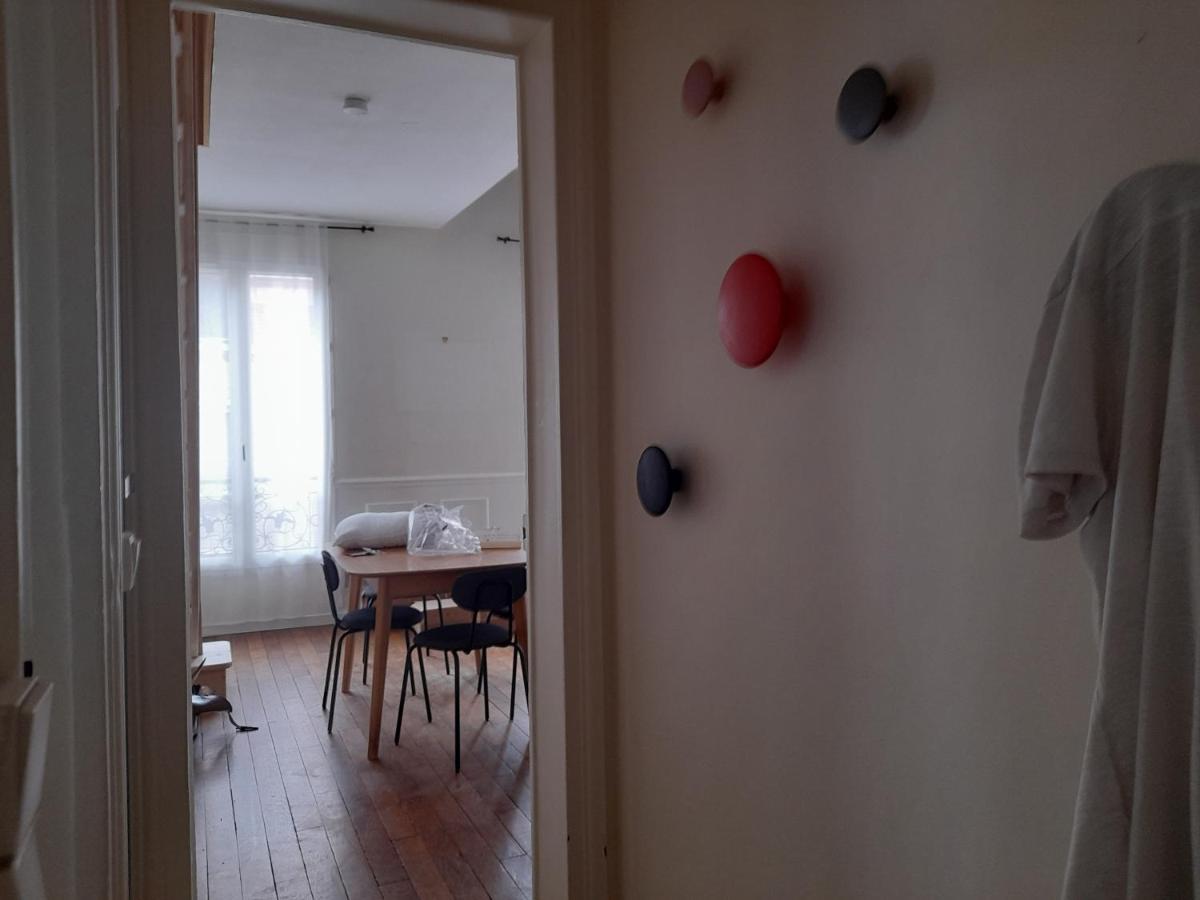 Un Appartement Typique Parisien / A Typical Parisian Apartment Luaran gambar
